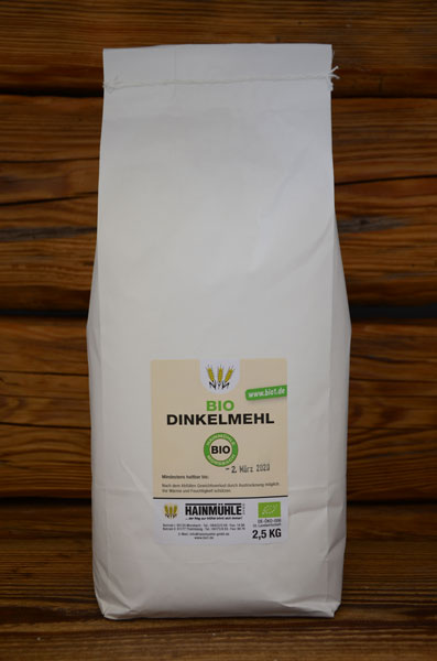Bio Dinkelmehl aus der Mühle