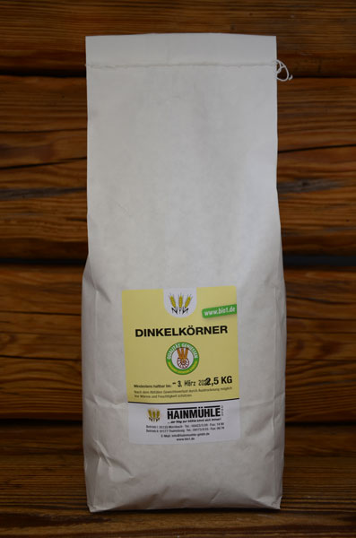 Bio Dinkelkörner aus der Mühle